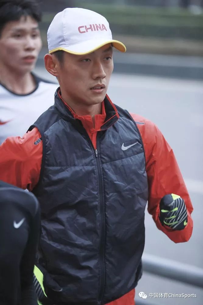 田径队主教练发声,誓言带队登顶的简单介绍 田径队主教练发声,誓言带队登顶的简单介绍