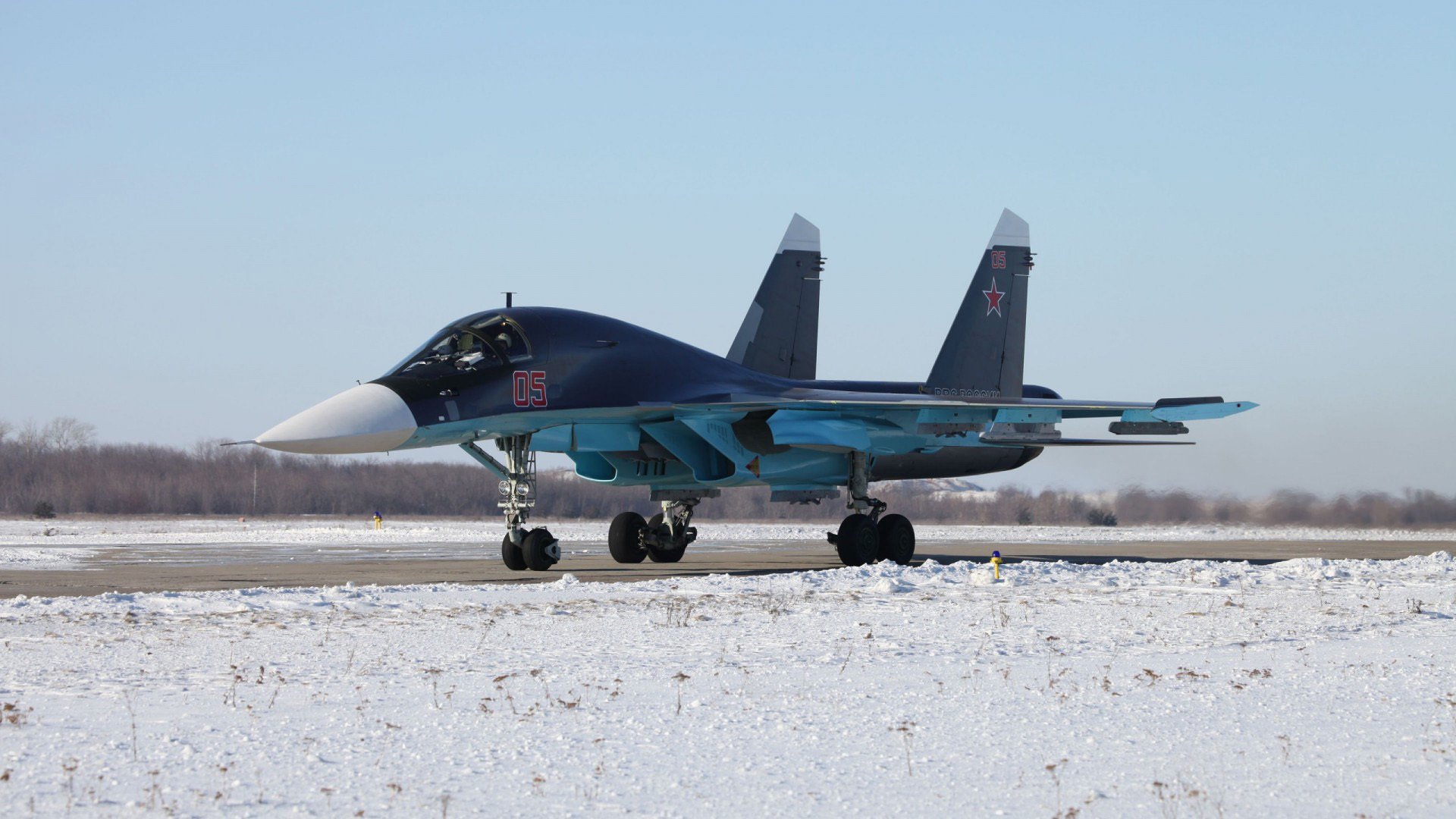 智利完胜墨西哥，本泽马点燃赛场，足球之夜的独特魅力