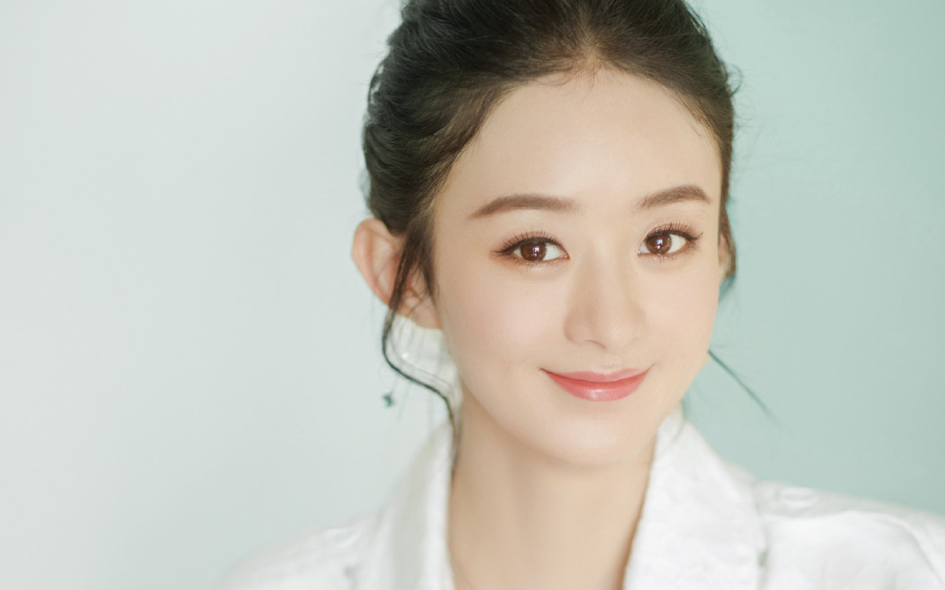 突尼斯双响炮碾压巴拉圭 拉亚零封刷新传奇纪录