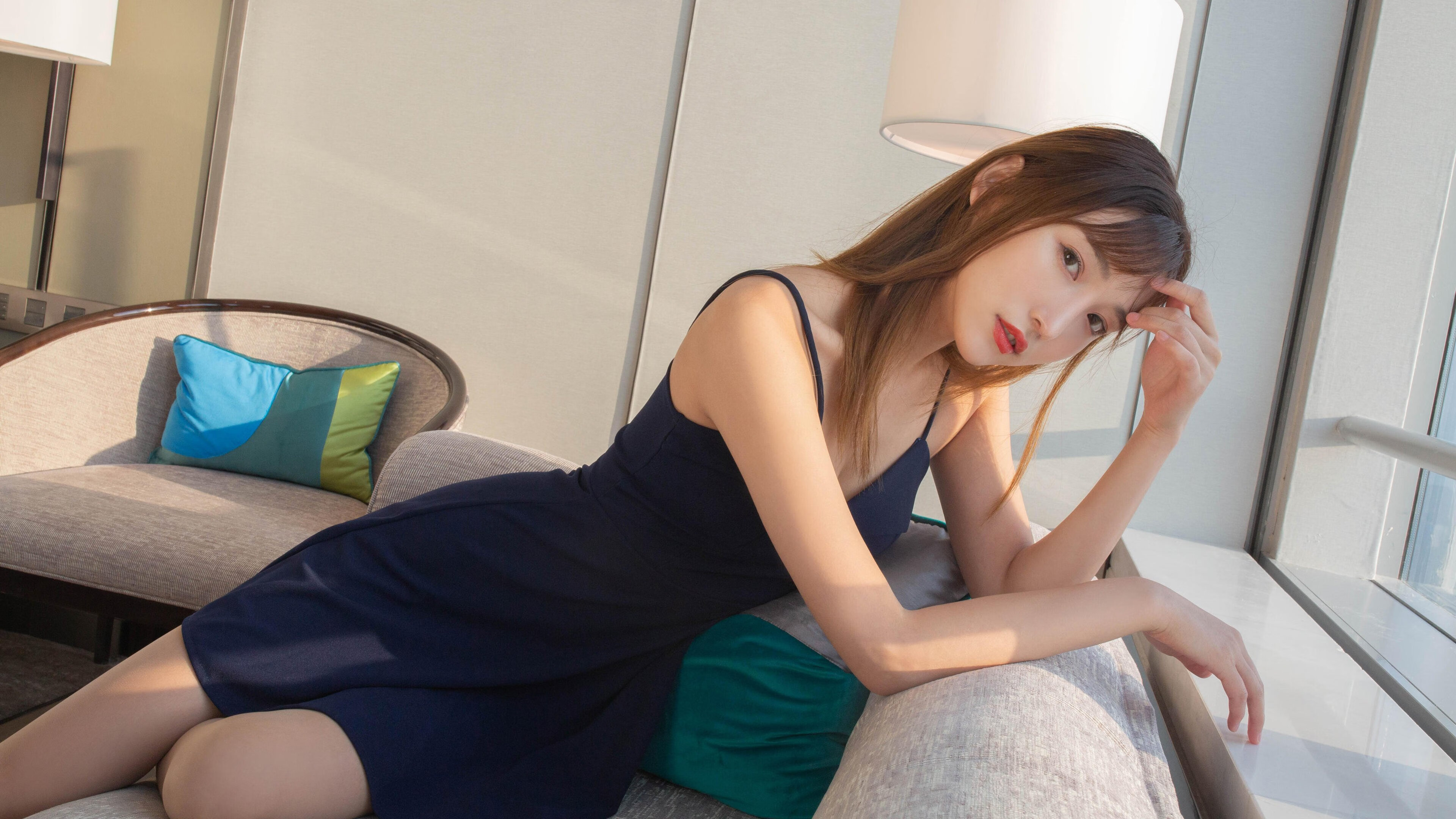 跨界统治，掘金压制鹈鹕，布伦森欧冠接管—平凡与伟大的距离只在关键时刻