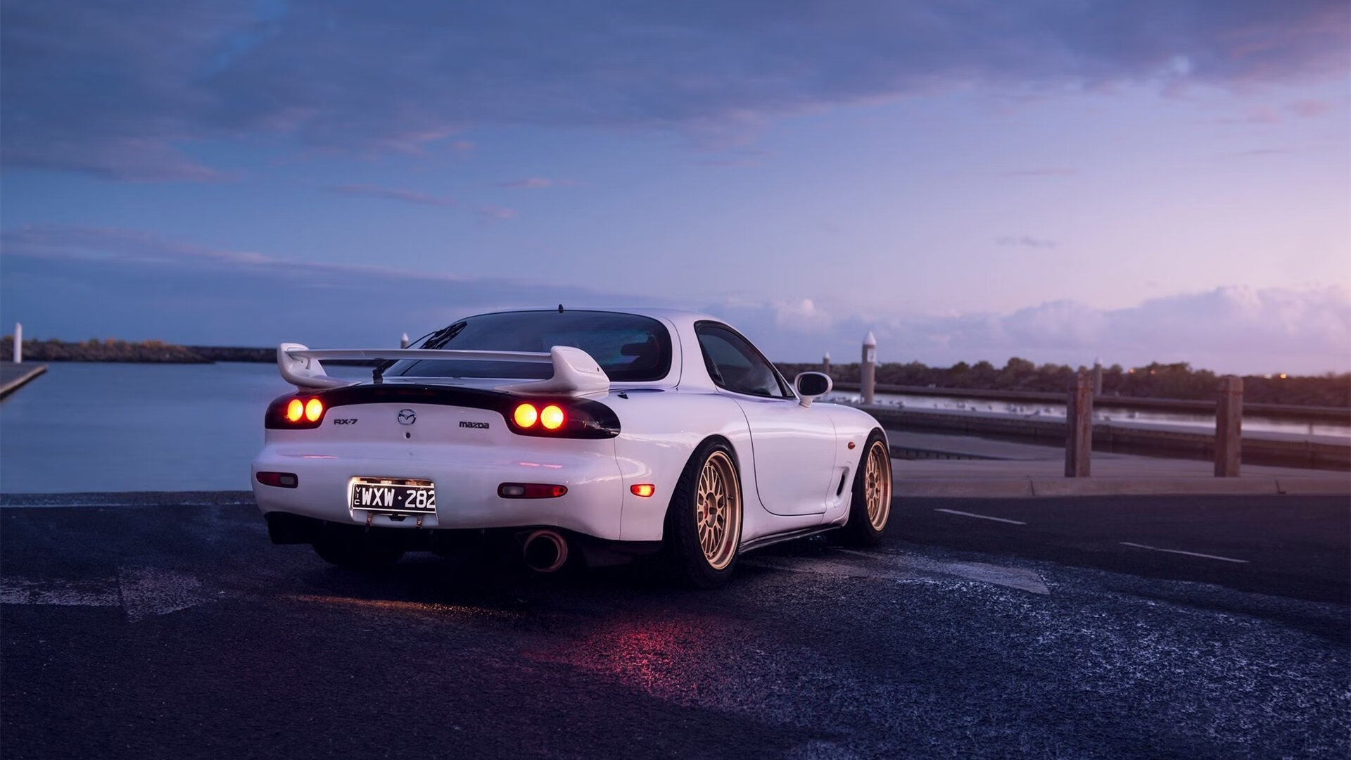 世纪对决，特威克纳姆的雨夜，全黑与美洲虎的生存之战