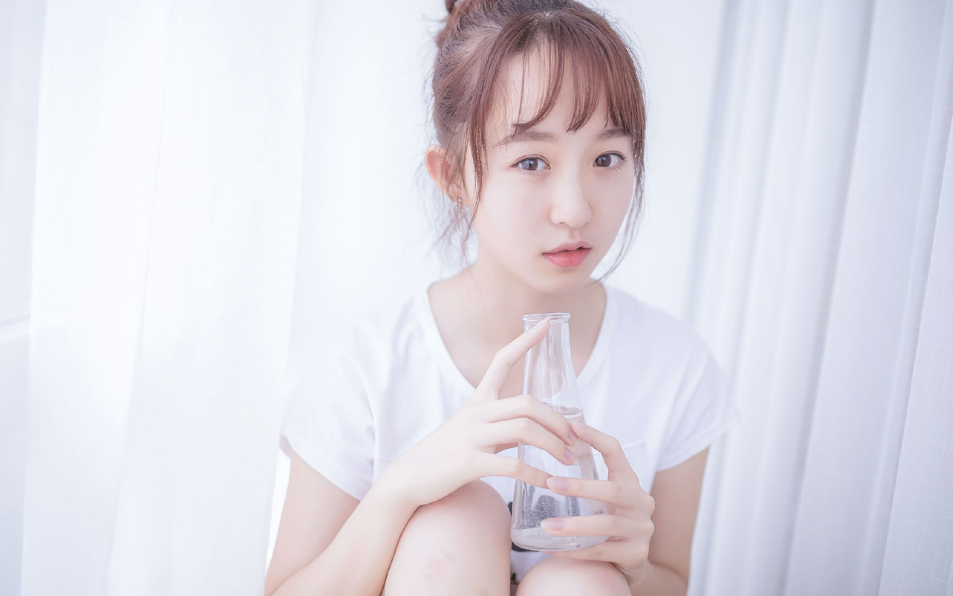 这是一篇基于您提供的独特关键词(2026世界杯B组、厄瓜多尔对阵波兰、久保建英)创作的深度评论文章。文章旨在构建一个具有唯一性的叙事逻辑,将日本球星与南美、东欧球队的碰撞联系起来